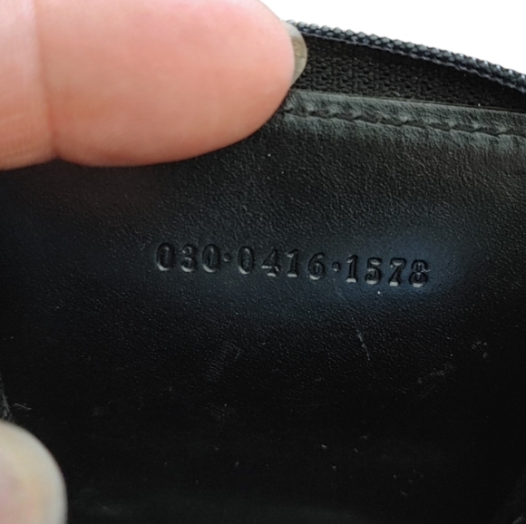 Gucci Black GG Canvas Coin Pouch. - Picture 8 of 14